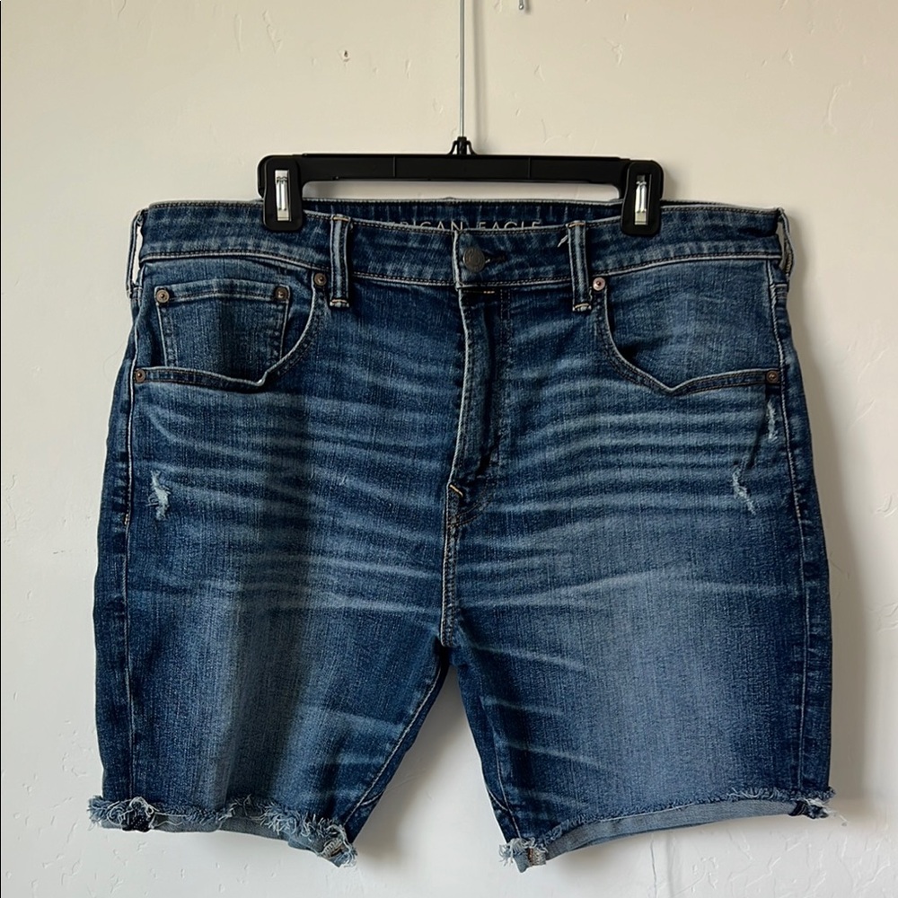 American Eagle Move Free Airflex Athletic Denim Shorts Size 38
